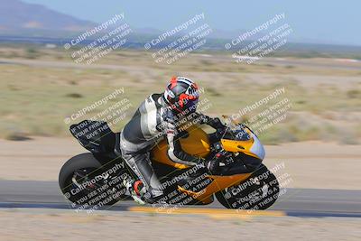 media/Sep-09-2023-SoCal Trackdays (Sat) [[6f49351c42]]/Turn 9 Inside (9am)/